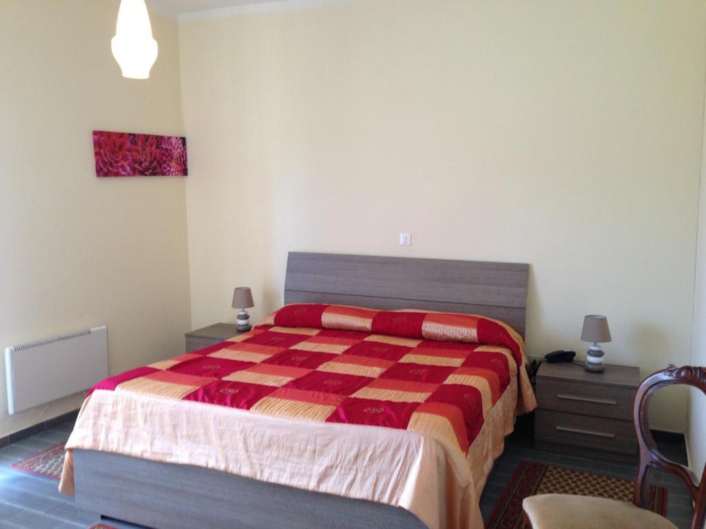 Hotel Serena Spiazzi Di Caprino Chambre photo